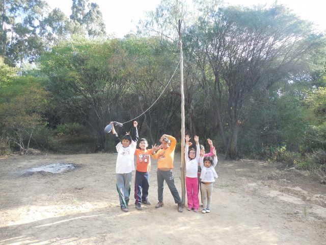 5 grupo de niños niñas