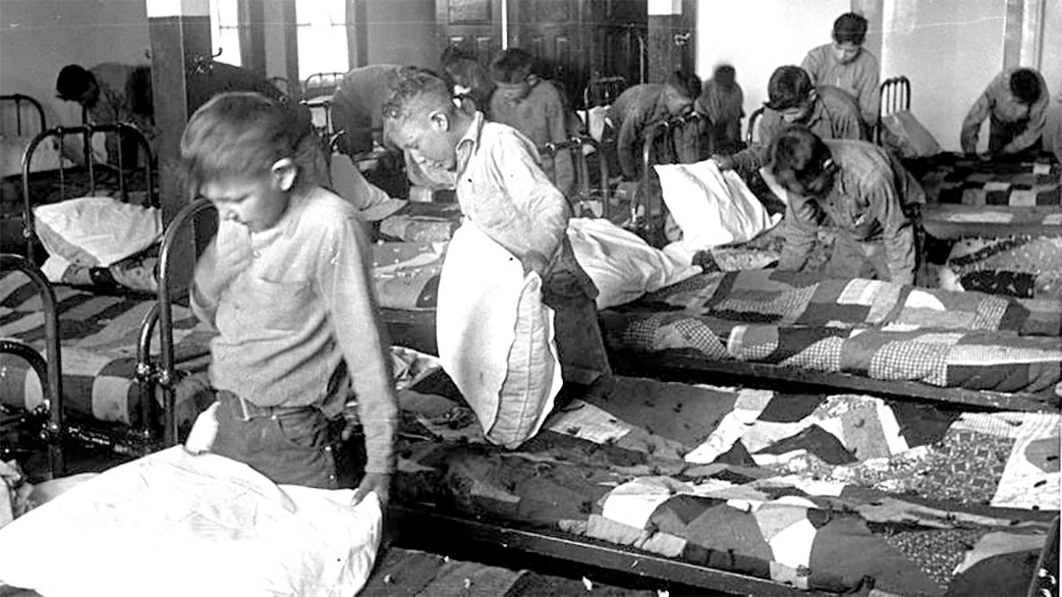 Niños del internado