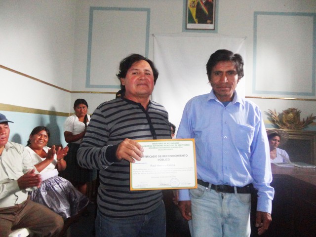 tt acto protocolar 16