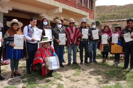 CHALLA: KAWSAYNINCHIQTA ESTATUTOMAN CHURANCHIS