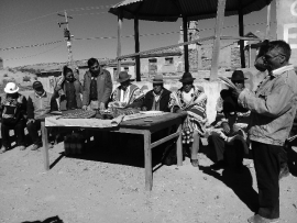 Comunidades ganaderas presionadas a decidir por un futuro minero